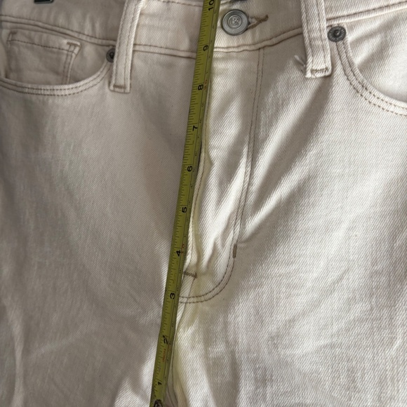 Banana Republic Ecru-Colored Skinny Ankle Jeans - Picture 3 of 7